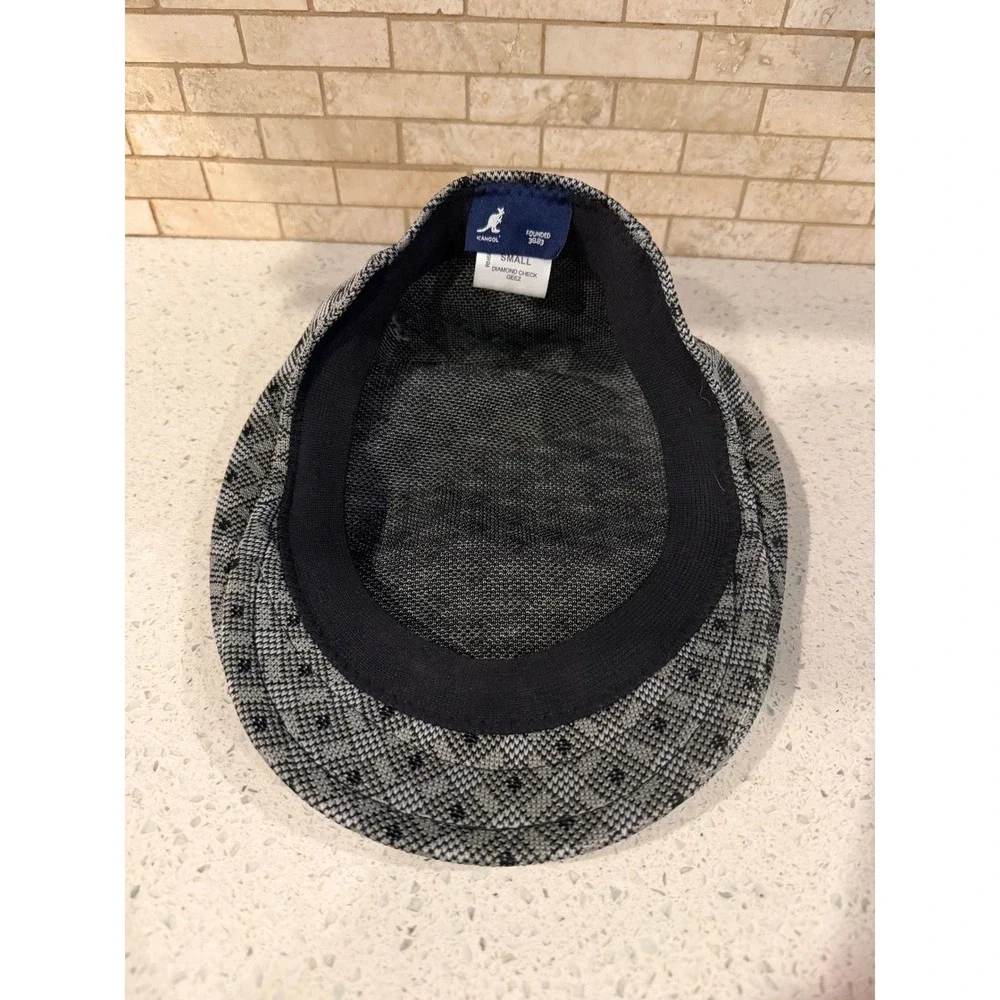Vintage Look 59 Flat Cap Men's Gray Black Plaid Checkered Hat